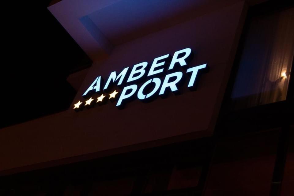 Отель Amber Port Дарлувко Экстерьер фото