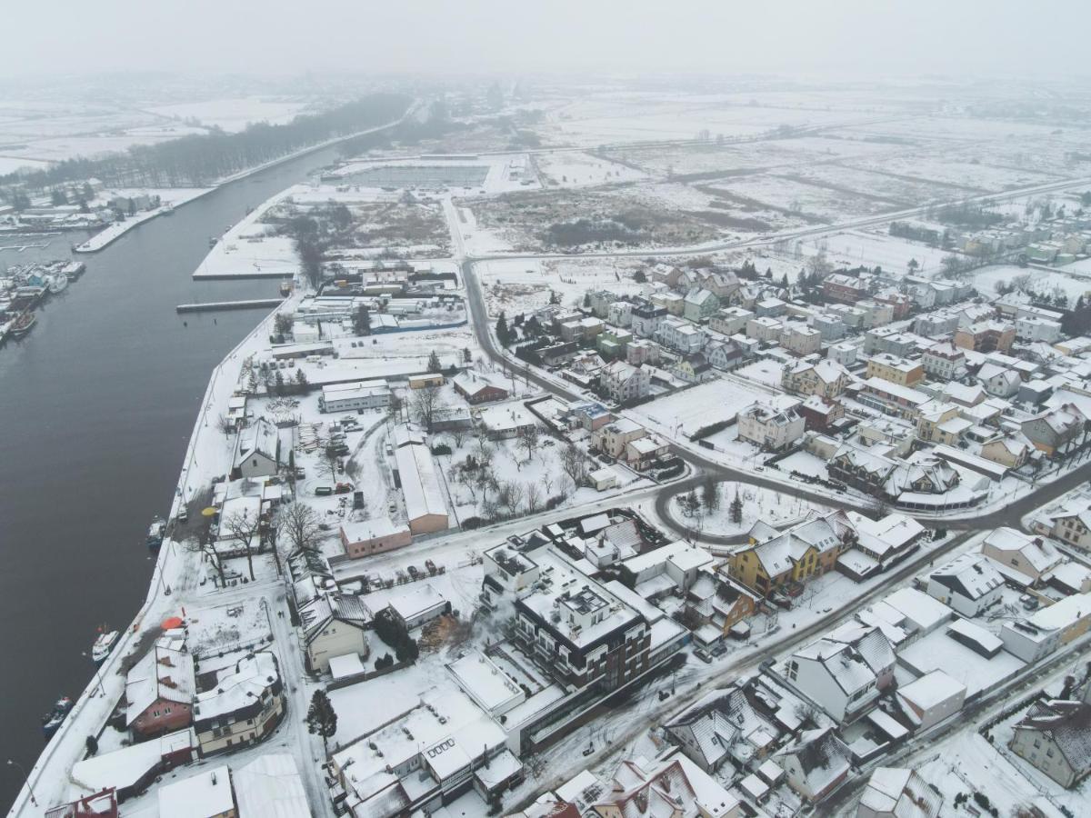 Отель Amber Port Дарлувко Экстерьер фото