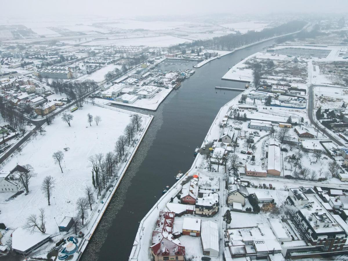 Отель Amber Port Дарлувко Экстерьер фото