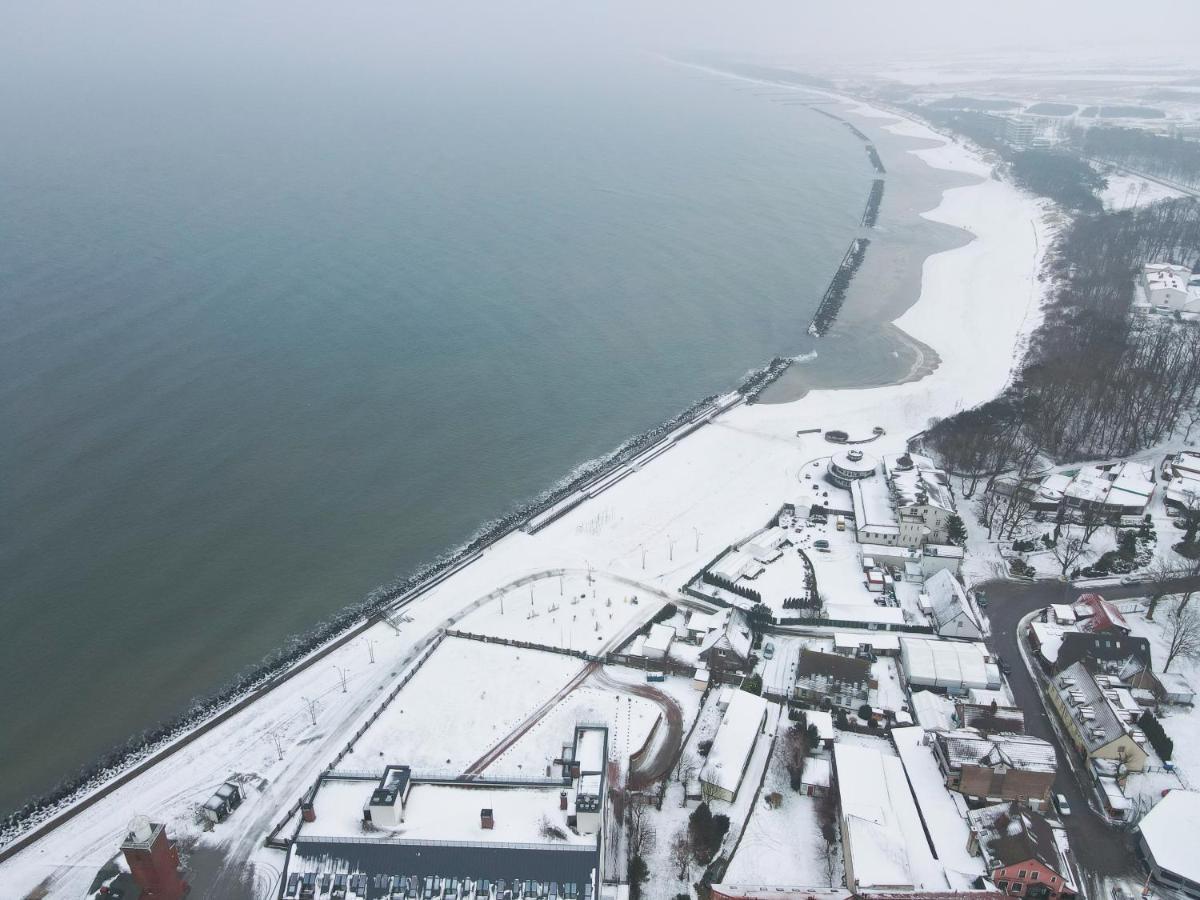 Отель Amber Port Дарлувко Экстерьер фото
