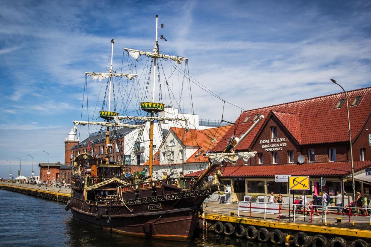 Отель Amber Port Дарлувко Экстерьер фото